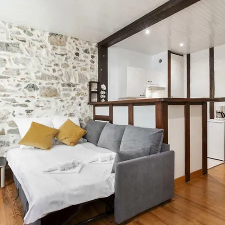 Welkeys - Cordeliers Apartman *